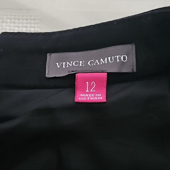 Elegant Black Women's Skirt - Picture 7 of 16